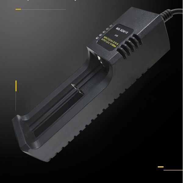 Зарядное устройство для аккумуляторов USB Li-ion Charger MS-5D81X 48626 фото