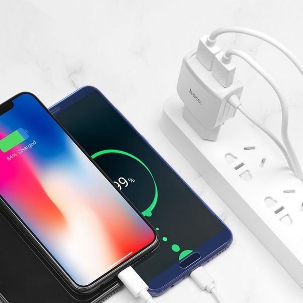 Зарядний пристрій HOCO C59A Mega joy з вбудованим кабелем micro USB Білий 47689 фото